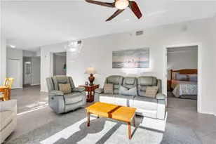 3970 Loblolly Bay Dr, Naples, FL 34114 - Photo 7