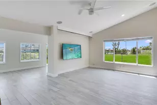 930 SW 28th St, Cape Coral, FL 33914 - Photo 5