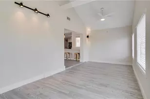 930 SW 28th St, Cape Coral, FL 33914 - Photo 13