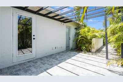 930 SW 28th St, Cape Coral, FL 33914 - Photo 35