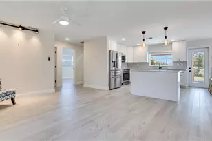 930 SW 28th St, Cape Coral, FL 33914 - Photo 7