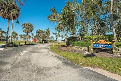 1568 Gulf Shore Blvd N #5, Naples, FL 34102 - Photo 11