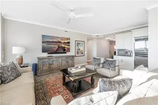 455 Cove Tower Dr, Naples, FL 34110 - Photo 5