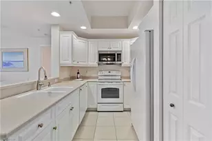 1001 Arbor Lake Dr, Naples, FL 34110 - Photo 11