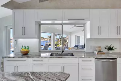 5211 Tamiami Ct, Cape Coral, FL 33904 - Photo 15