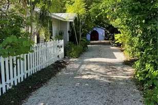 2828 Storter Ave, Naples, FL 34112 - Photo 17