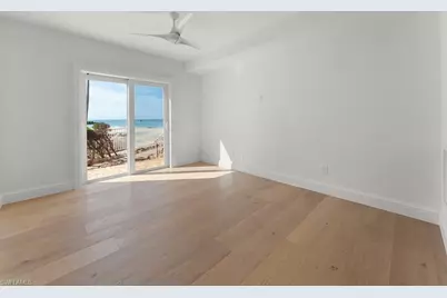 2401 Gulf Shore Blvd N #Villa 1, Naples, FL 34103 - Photo 9