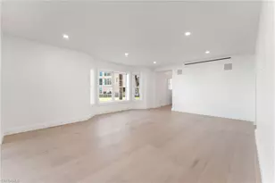 2401 Gulf Shore Blvd N, Naples, FL 34103 - Photo 5