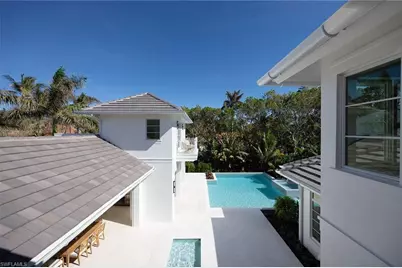 3277 Gordon Dr, Naples, FL 34102 - Photo 35