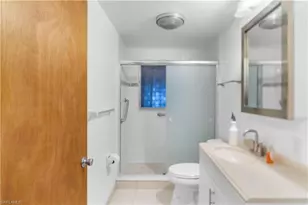 4820 Barcelona Cir, Naples, FL 34112 - Photo 9