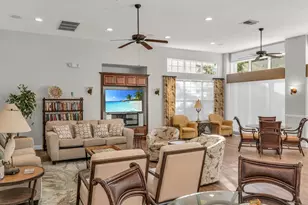 7869 Hawthorne Dr, Naples, FL 34113 - Photo 43