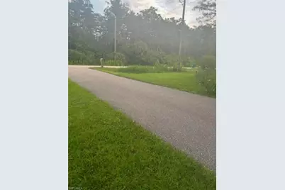 2524 64th Ave NE, Naples, FL 34120 - Photo 7