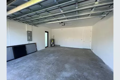 818 Chemstrand St E, Lehigh Acres, FL 33974 - Photo 11