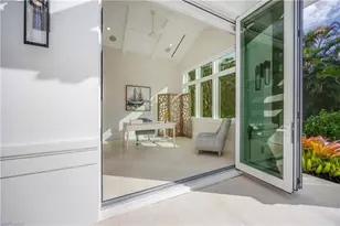 696 Fountainhead Ln, Naples, FL 34103 - Photo 31