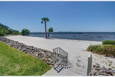 14650 Laguna Dr, Fort Myers, FL 33908 - Photo 45