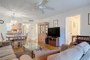 170 Turtle Lake Ct, Naples, FL 34105 - Photo 11