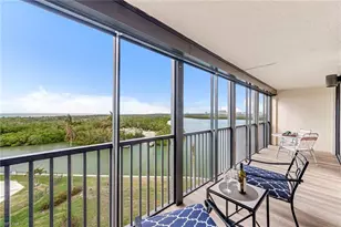 17 Bluebill Ave, Naples, FL 34108 - Photo 21