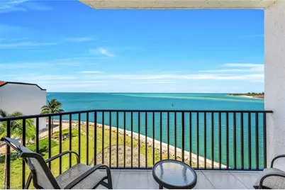 700 La Peninsula Blvd #401, Naples, FL 34113 - Photo 31