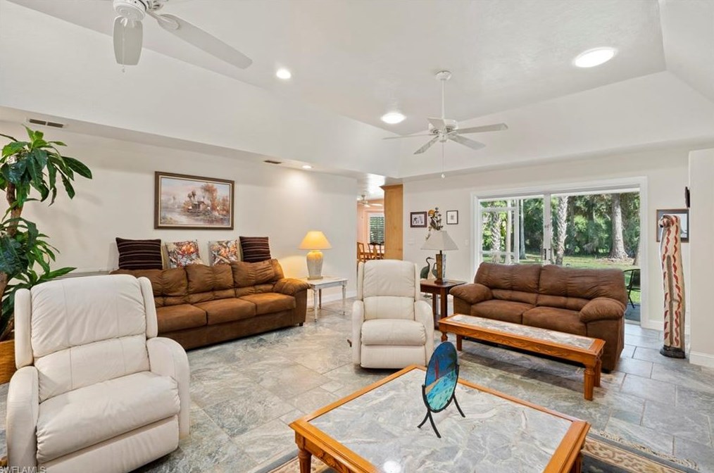 411 5th St, Naples FL  34117-2120 exterior