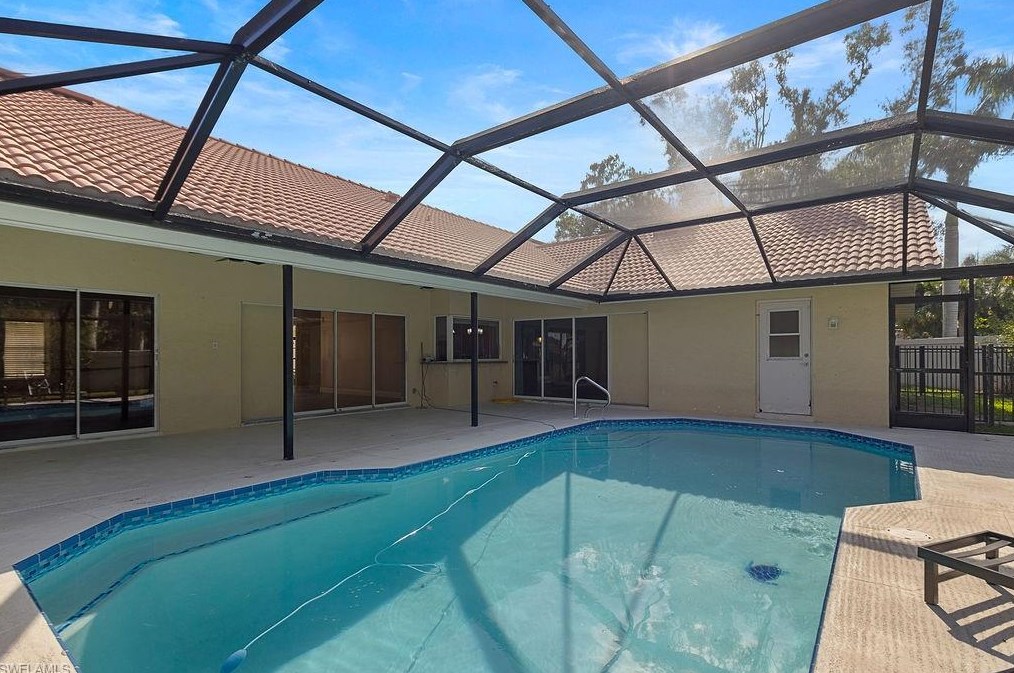 11470 Persimmon Ct, Fort Myers FL  33913-8120 exterior