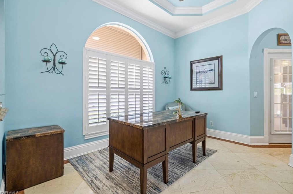 4104 Country Club Blvd, Cape Coral FL  33904-5232 exterior