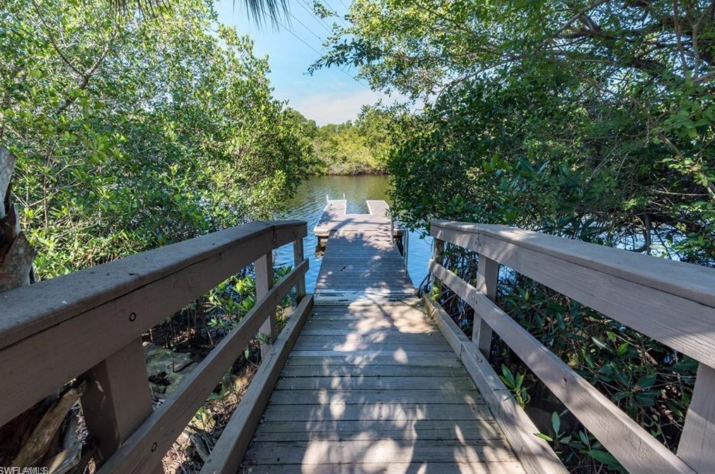 18141 Creekside View Dr, Fort Myers FL 33908-4752 exterior