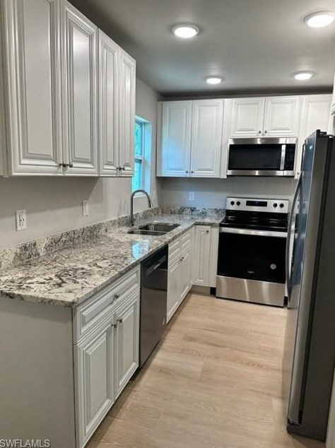 1634 Grace Ave, Fort Myers FL  33901-6927 exterior