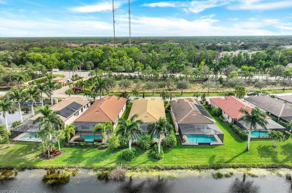 9973 Alhambra Ln, Bonita Springs FL  34135-0028 exterior