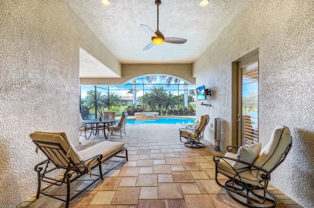 9973 Alhambra Ln, Bonita Springs FL  34135-0028 exterior