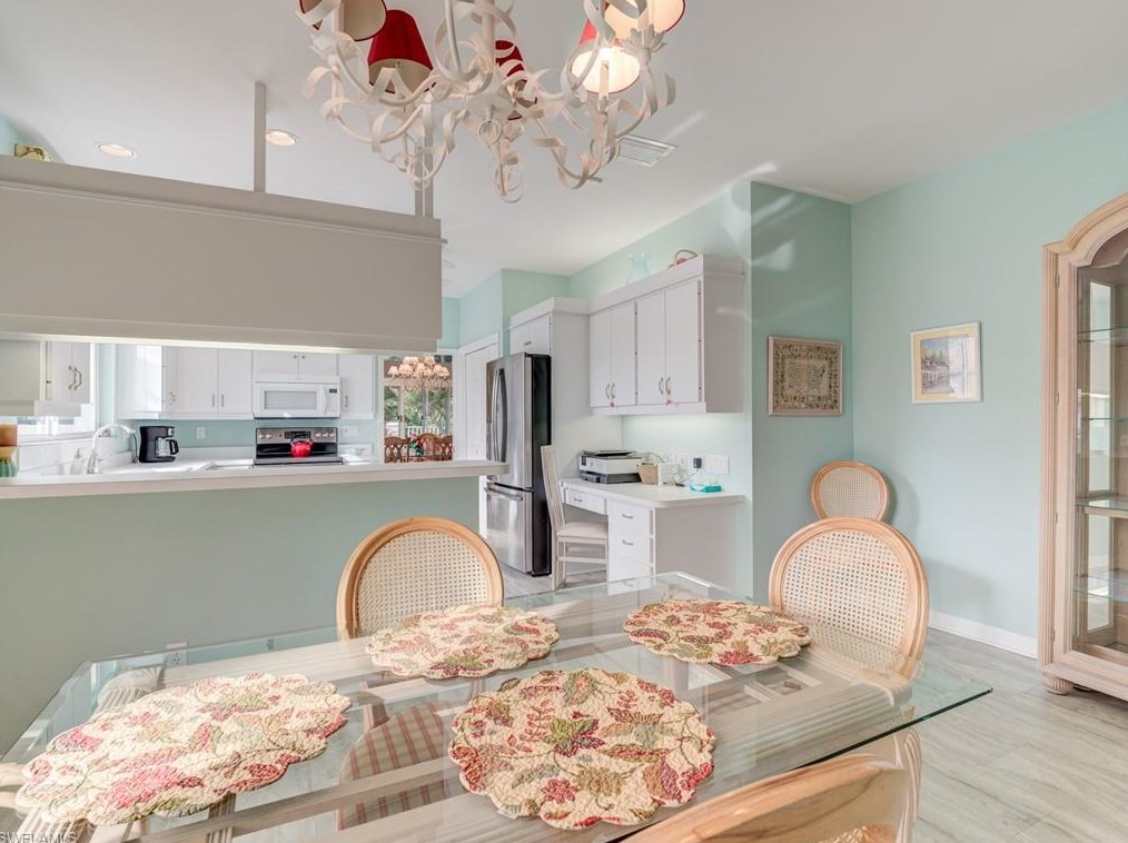 27114 Lost Lake Ln, Bonita Springs FL  34134-2634 exterior