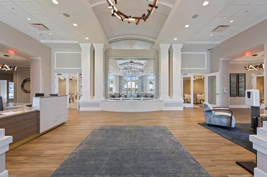 10041 Colonial Country Club Blvd, Fort Myers FL 33913-7018 exterior