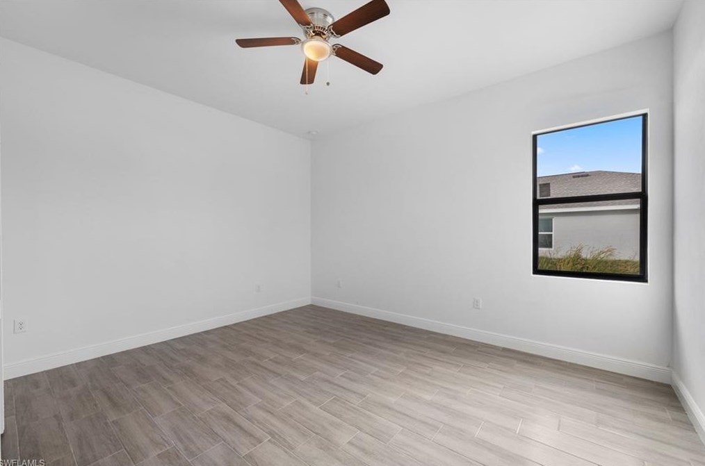 422 Progress Ave, Lehigh Acres FL 33974-0459 exterior