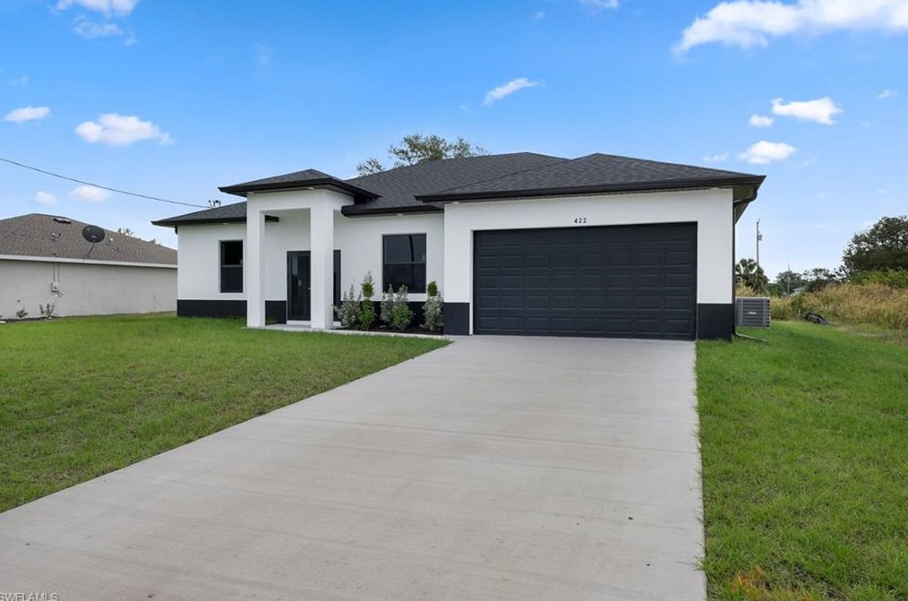 422 Progress Ave, Lehigh Acres FL 33974-0459 exterior