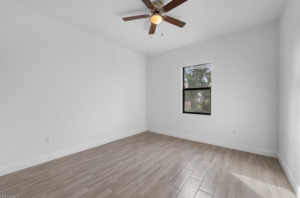 422 Progress Ave, Lehigh Acres FL 33974-0459 exterior