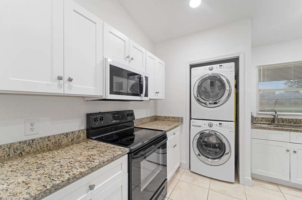 217 Hightower Ave, Lehigh Acres FL  33973-1632 exterior