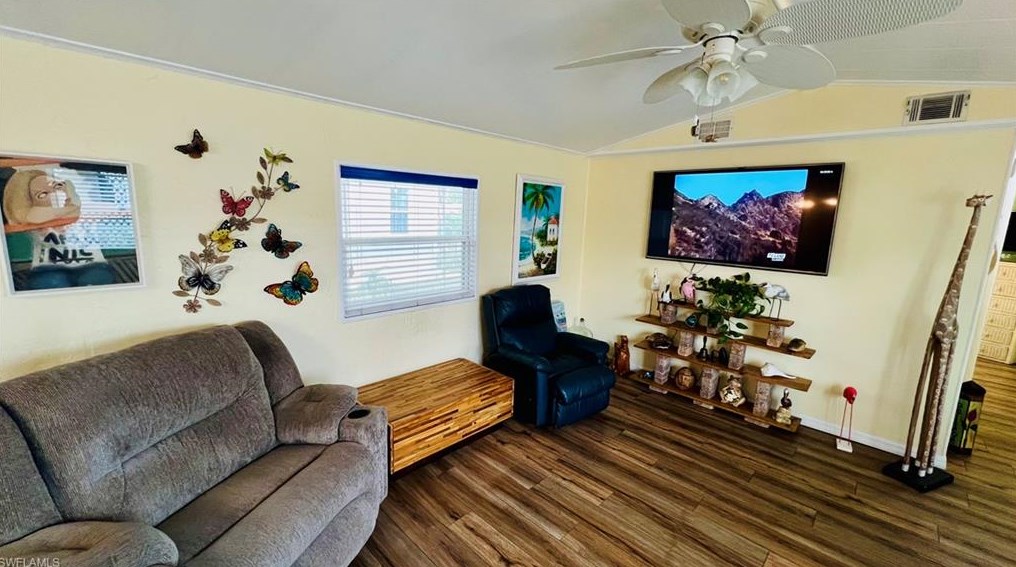 11920 Yellowstone Dr, Bonita Springs FL  34135-7113 exterior