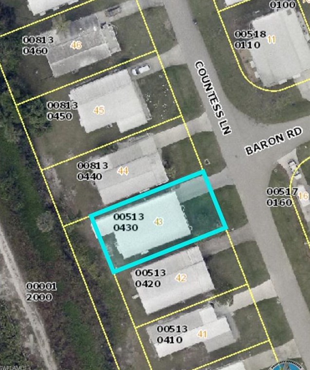 26135 Countess Ln, Bonita Springs FL  34135-6516 exterior