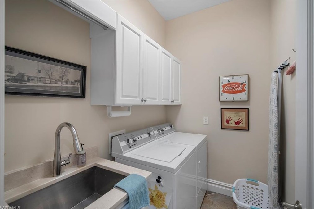 18141 Creekside View Dr, Fort Myers FL 33908-4752 exterior