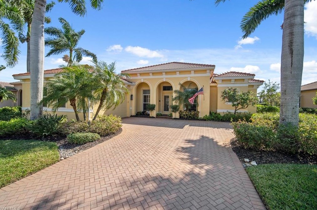 18141 Creekside View Dr, Fort Myers FL 33908-4752 exterior