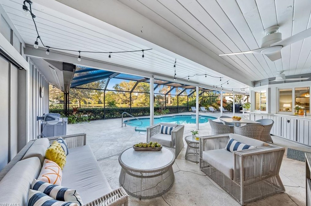 9868 Treasure Cay Ln, Bonita Springs FL  34135-6809 exterior