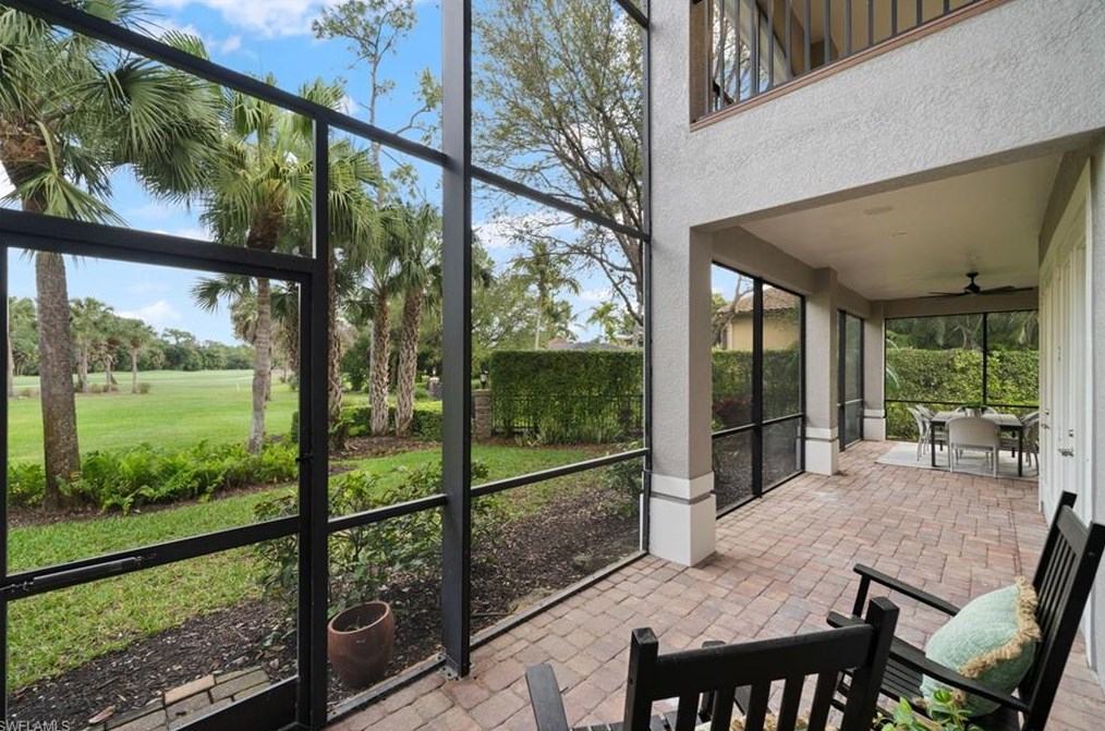7834 Classics Dr, Naples FL  34113-3043 exterior