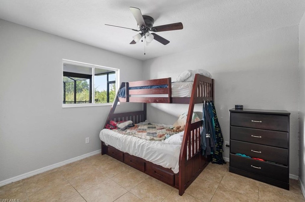 4013 16th St, Lehigh Acres FL  33976-3367 exterior
