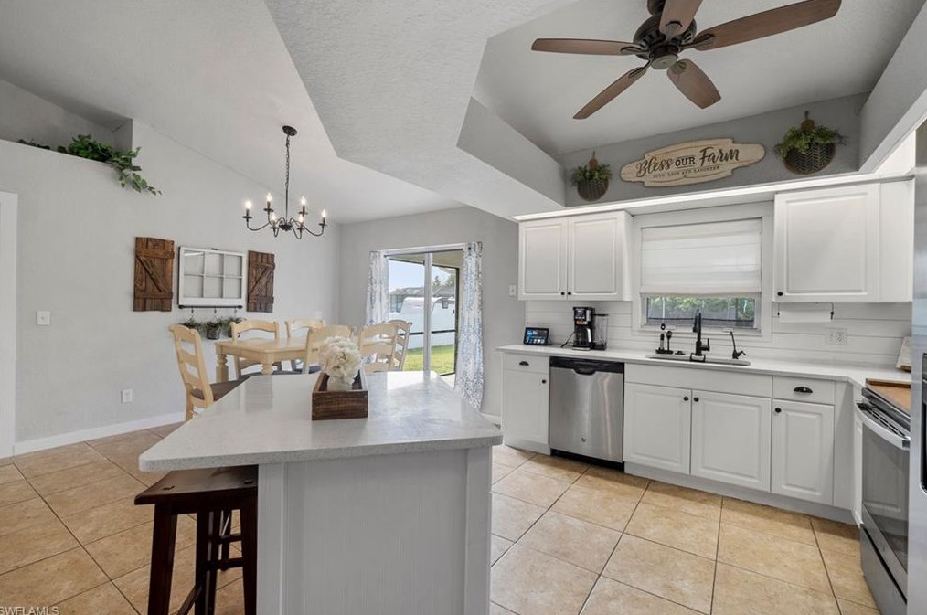 4013 16th St, Lehigh Acres FL  33976-3367 exterior