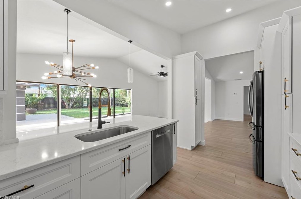 238 Willowick Dr, Naples FL 34110-1342 exterior