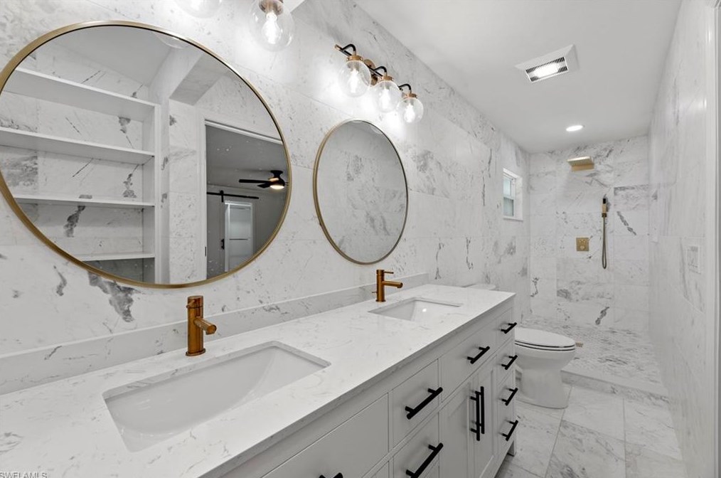 238 Willowick Dr, Naples FL 34110-1342 exterior