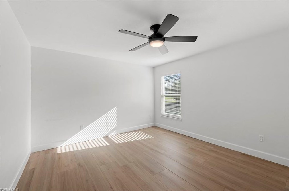 238 Willowick Dr, Naples FL 34110-1342 exterior