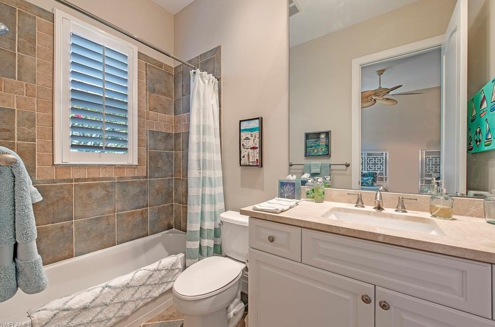 18141 Creekside View Dr, Fort Myers FL 33908-4752 exterior