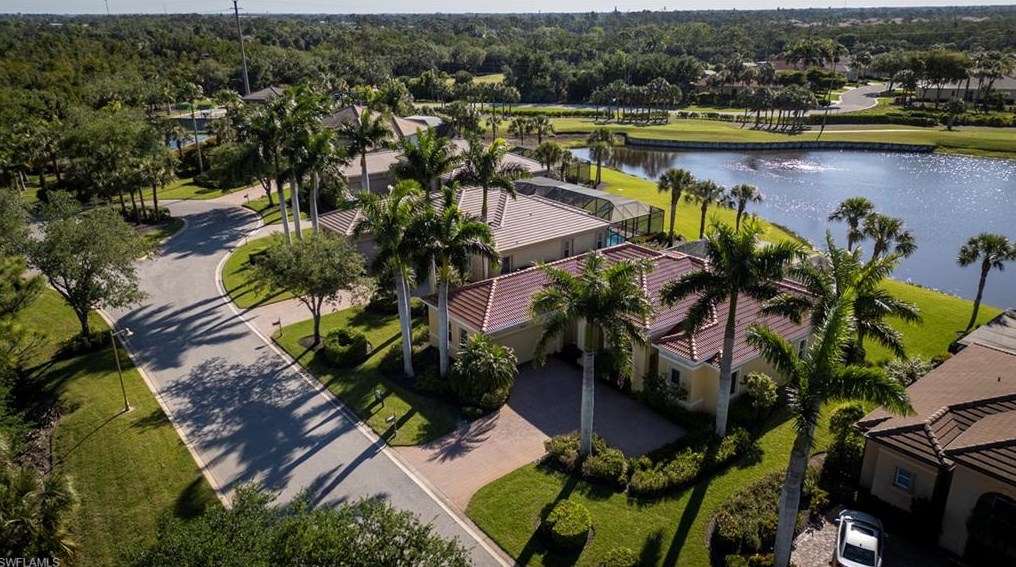 18141 Creekside View Dr, Fort Myers FL 33908-4752 exterior