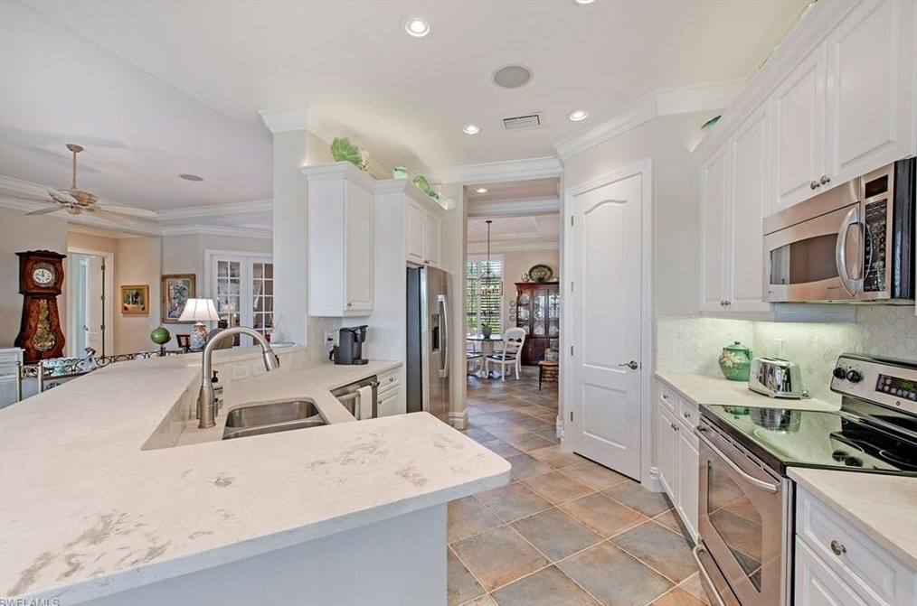 18141 Creekside View Dr, Fort Myers FL 33908-4752 exterior