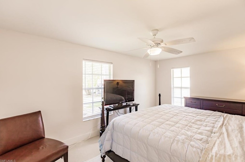 27228 Gasparilla Dr, Bonita Springs FL  34135-4310 exterior